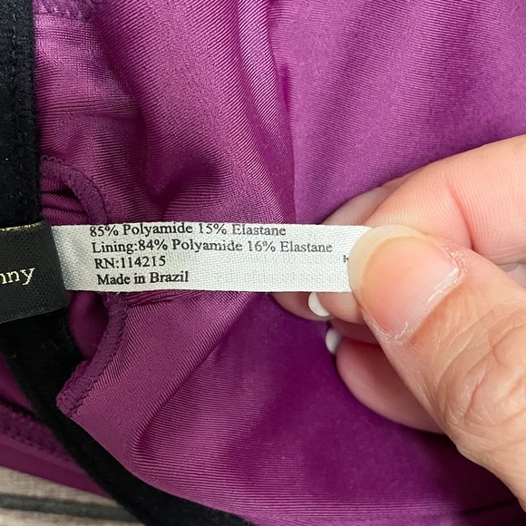 Paula Hermanny Vix Purple Solid Lolita Bandeau Bikini Top NWT Large Underwire - Picture 11 of 12